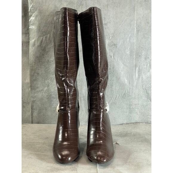 KAREN SCOTT Women's Wide Calf Brown Croc Embossed Hanna Dress Boots SZ 8WC - Picture 2 of 8